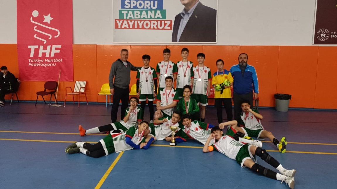 Yıldız Futsal Yarışması 